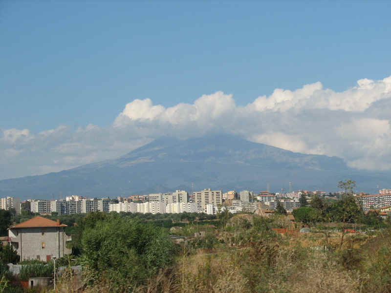 catania58.jpg (121028 bytes)