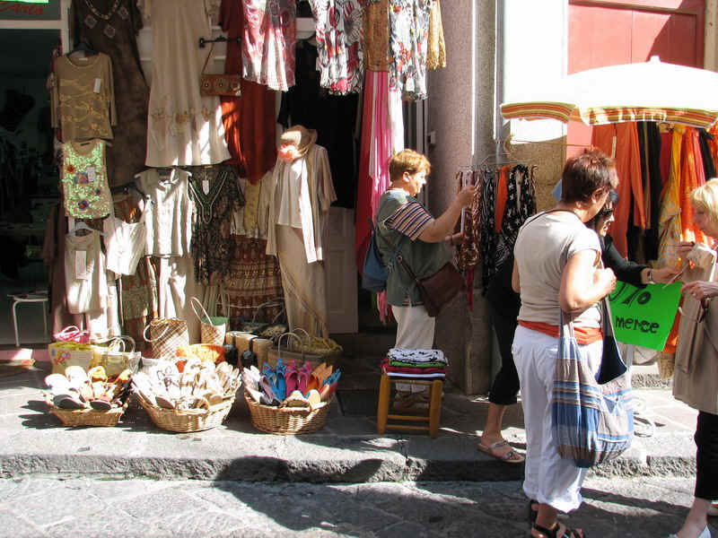 lipari22.jpg (209411 bytes)