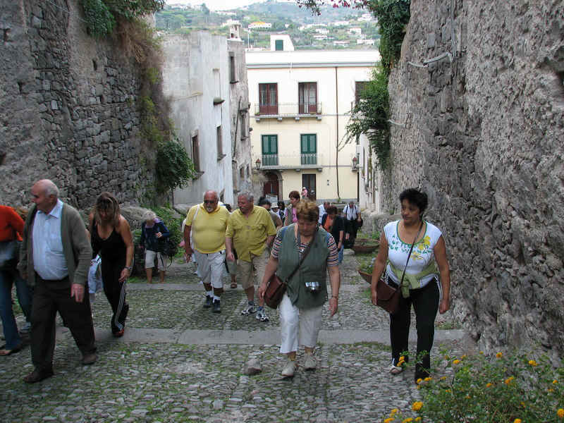 lipari5.jpg (231817 bytes)