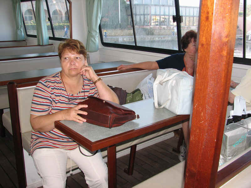 hajout14.jpg (164144 bytes)
