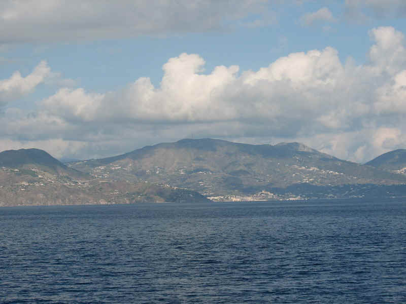 hajout21.jpg (125309 bytes)