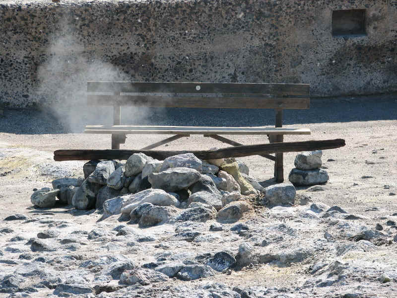 vulcano16.jpg (239365 bytes)