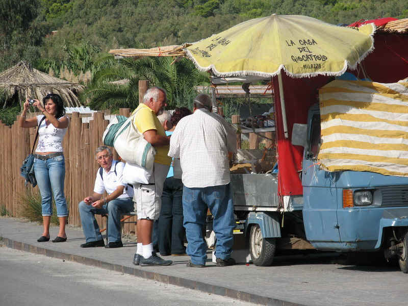 vulcano21.jpg (198159 bytes)