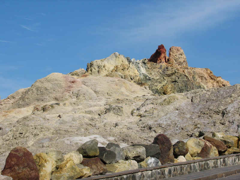 vulcano28.jpg (170754 bytes)