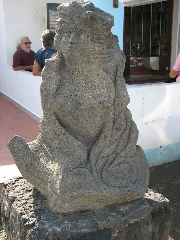 vulcano55.jpg (186396 bytes)