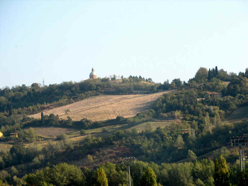hazafele20.jpg (133823 bytes)
