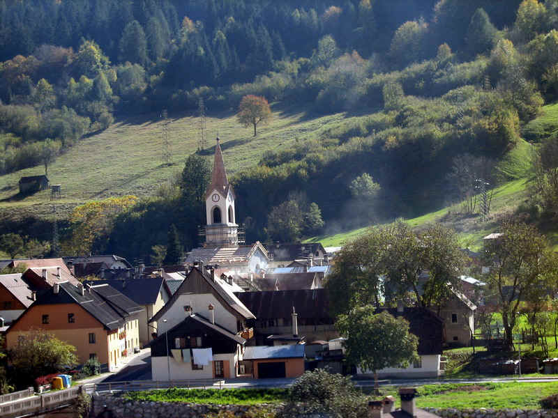 hazafele31.jpg (211312 bytes)