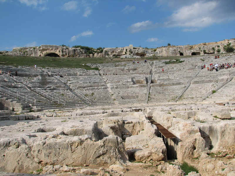 siracusa18.jpg (206304 bytes)