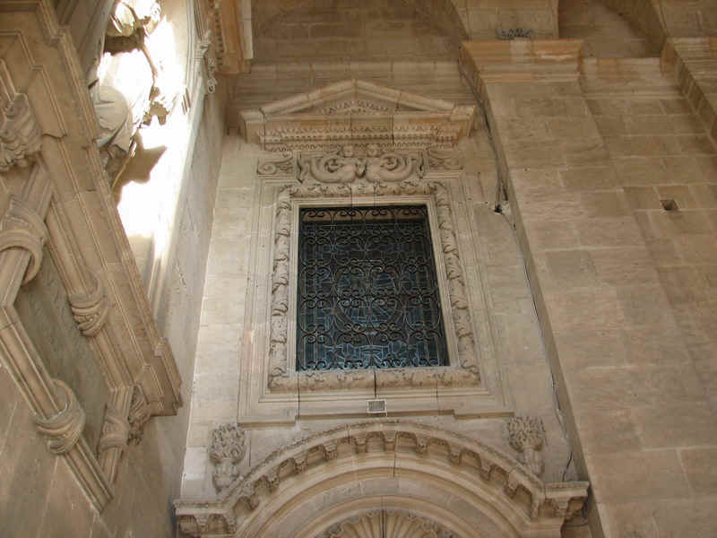siracusa52.jpg (143421 bytes)