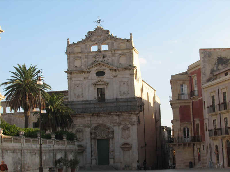 siracusa54.jpg (118245 bytes)