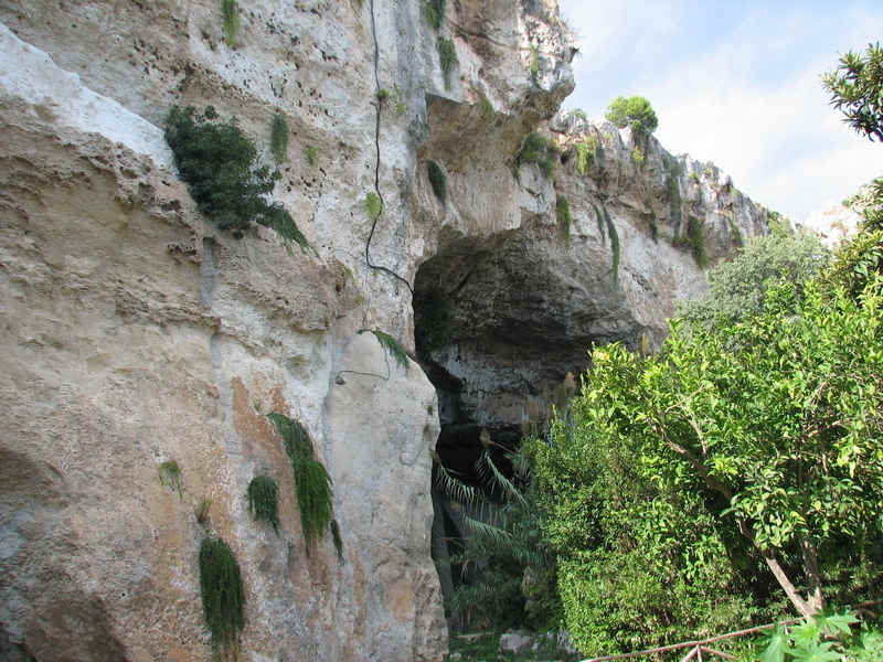 siracusa7.jpg (243995 bytes)