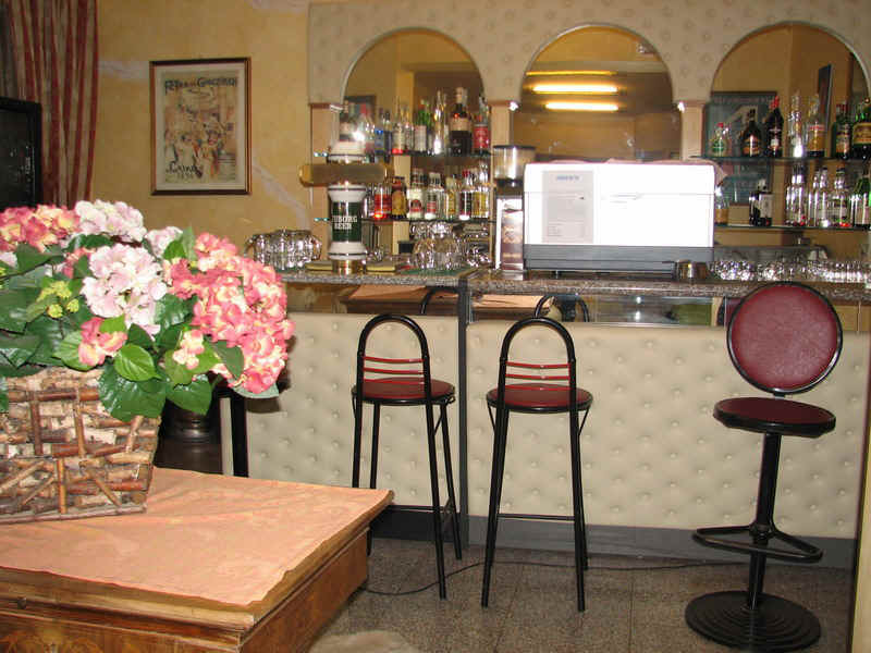 A Bar!